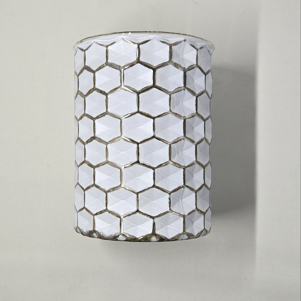 White and Gold Hexagonal Patterned Vase